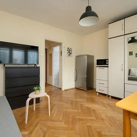 Center With Balcony, Bathub And View By Renters Varsóvia